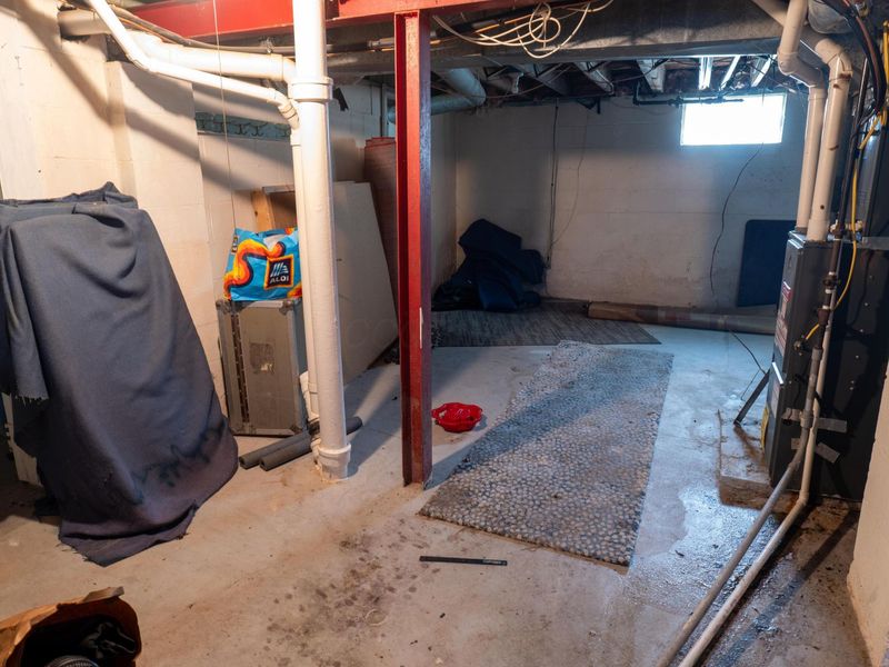 1290 E Weber Road, Columbus, OH 43211 Photo 13