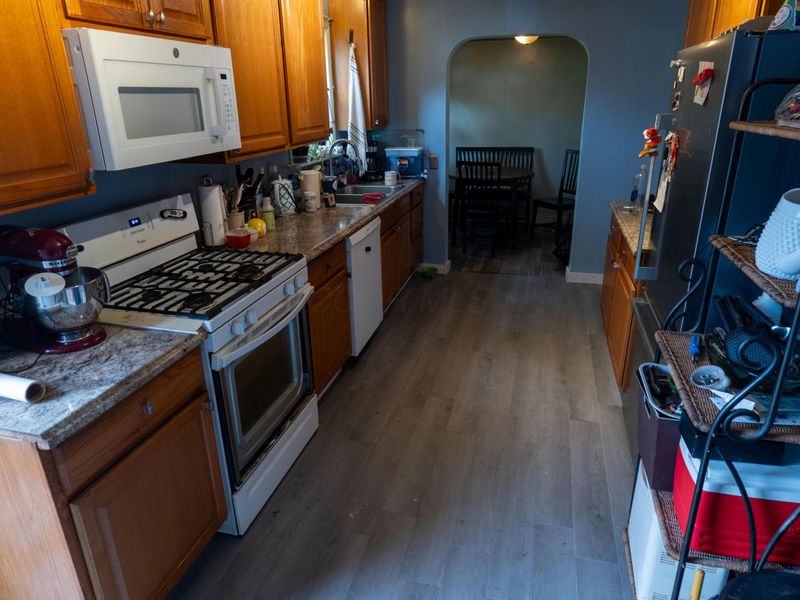 1290 E Weber Road, Columbus, OH 43211 Photo 6