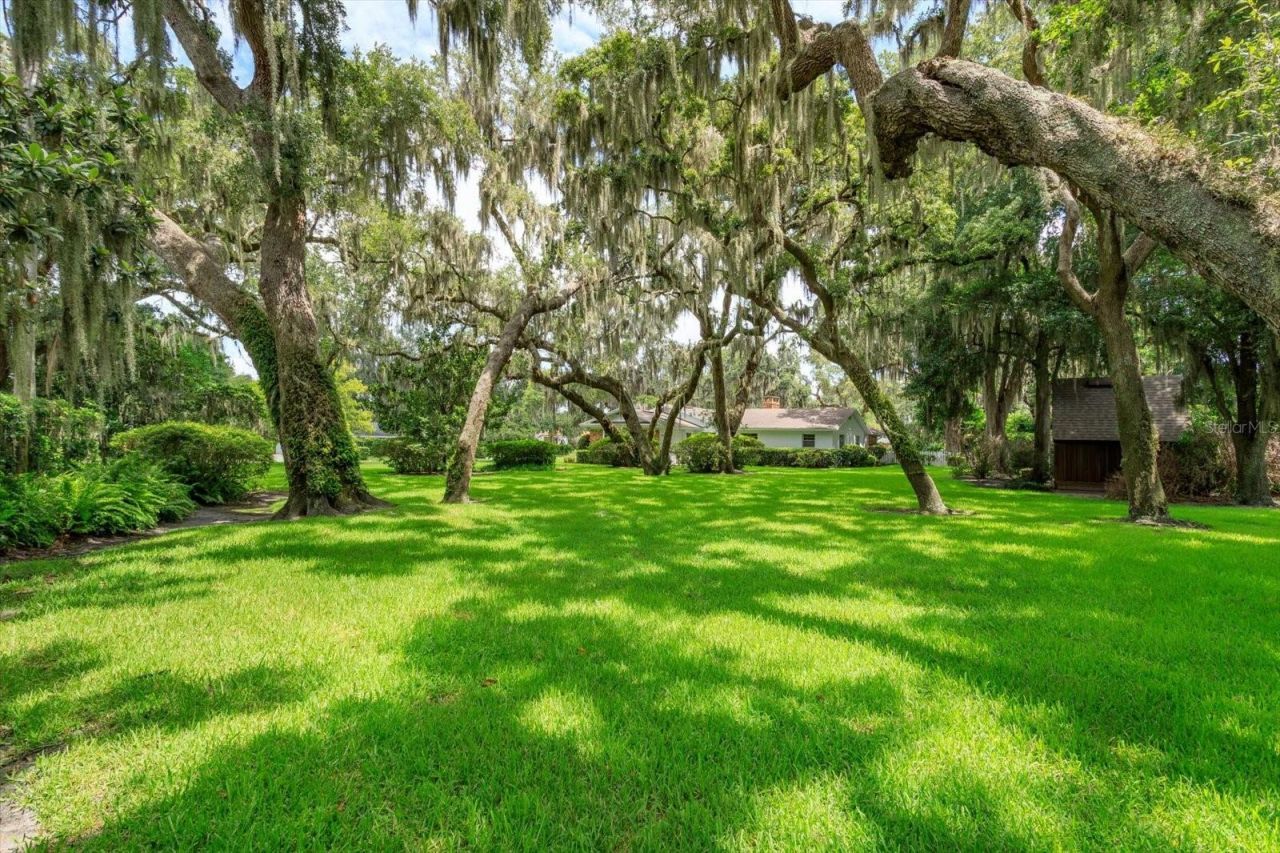 Gran Lac Avenue, Belle Isle, FL 32812 Photo