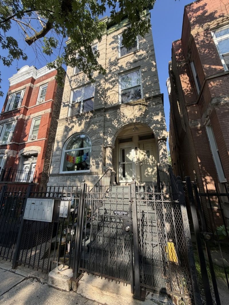 1312 N ARTESIAN Avenue , Chicago, IL 60622