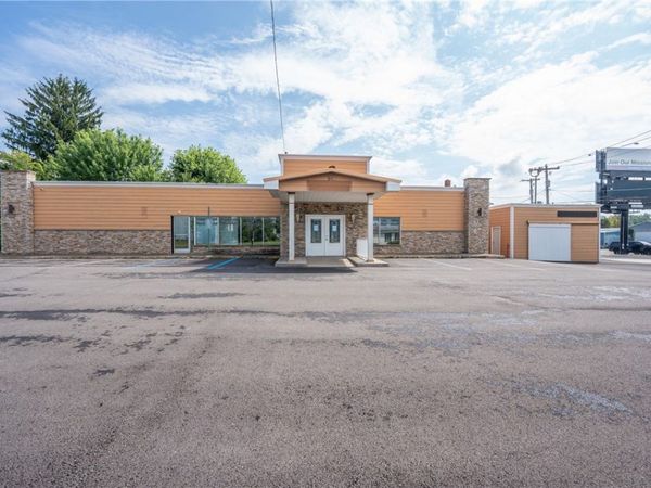 2840 Ligonier St , Latrobe, PA 15650