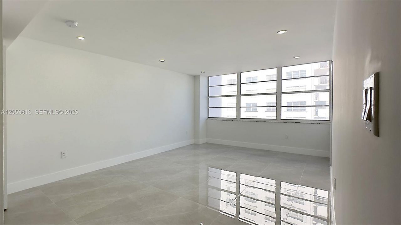 18051 Biscayne Blvd , Unit 1601, Aventura, FL 33160 Photo