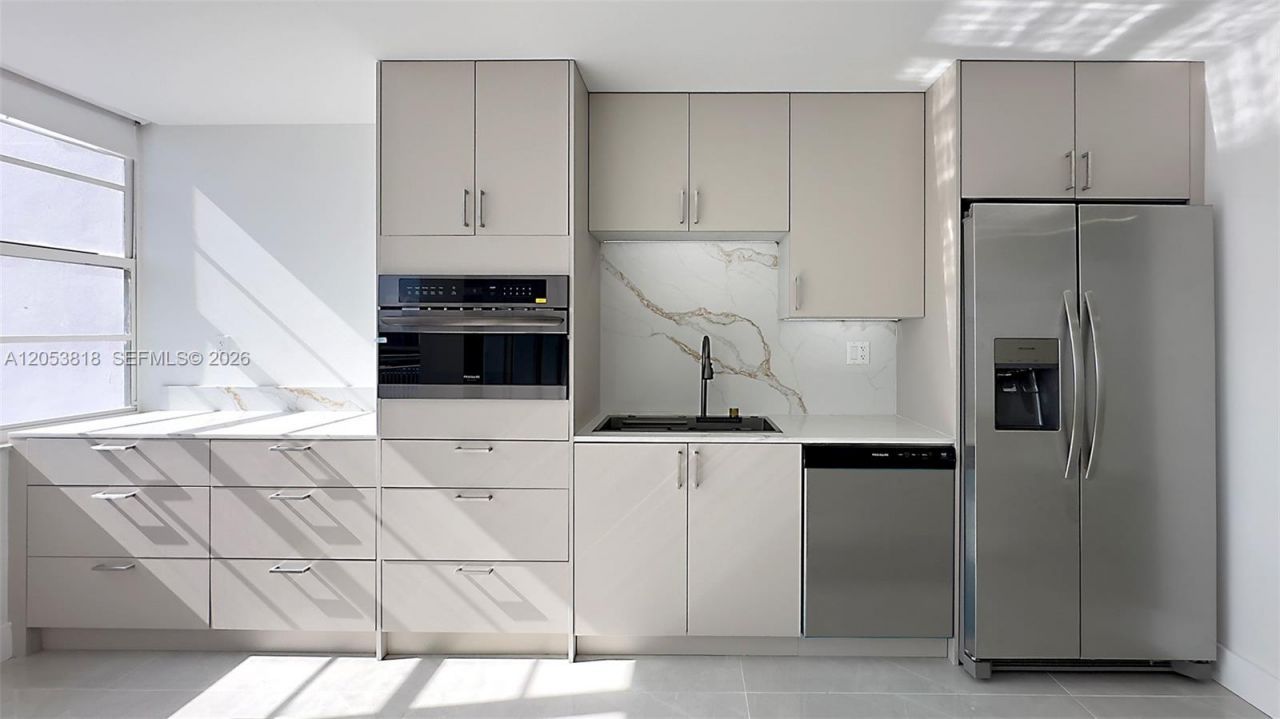 18051 Biscayne Blvd , Unit 1601, Aventura, FL 33160 Photo