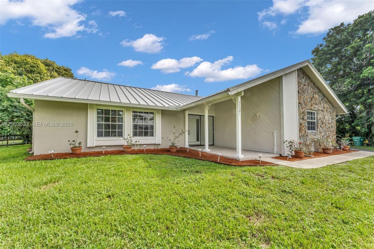 11501 SW 3rd St, Plantation, FL 33325 Photo