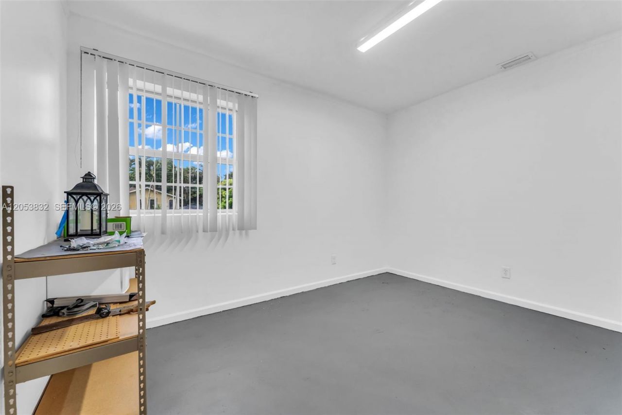 11501 SW 3rd St, Plantation, FL 33325 Photo
