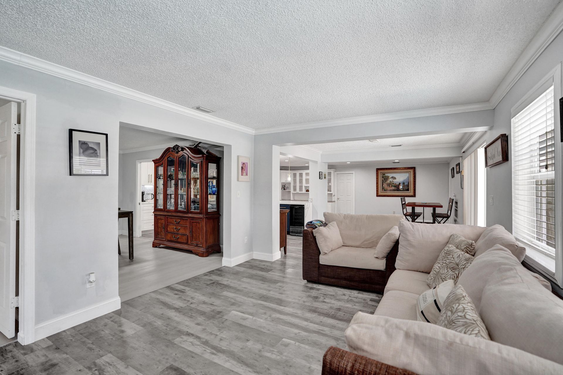 1852 NW 82nd Avenue, Coral Springs, FL 33071 Photo