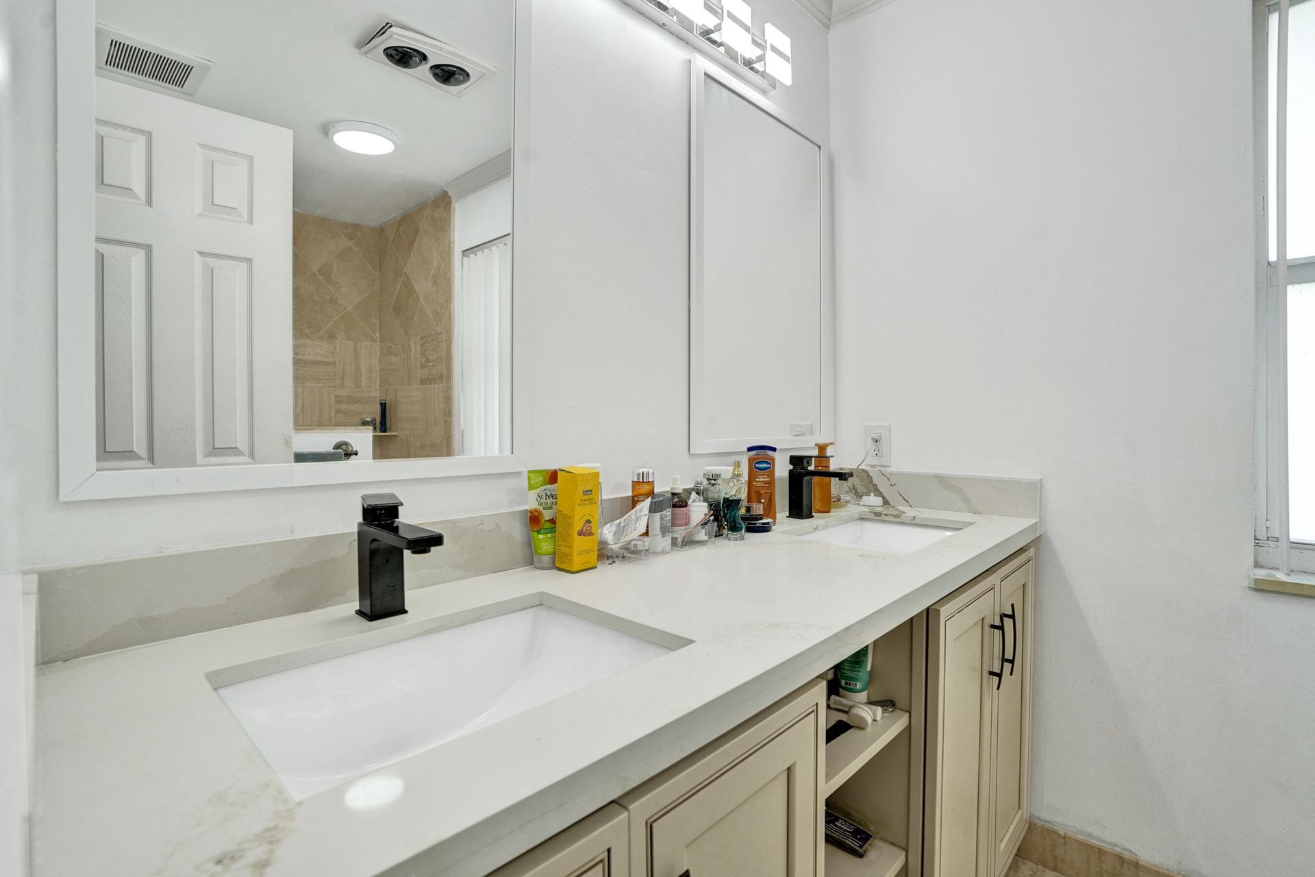 1852 NW 82nd Avenue, Coral Springs, FL 33071 Photo