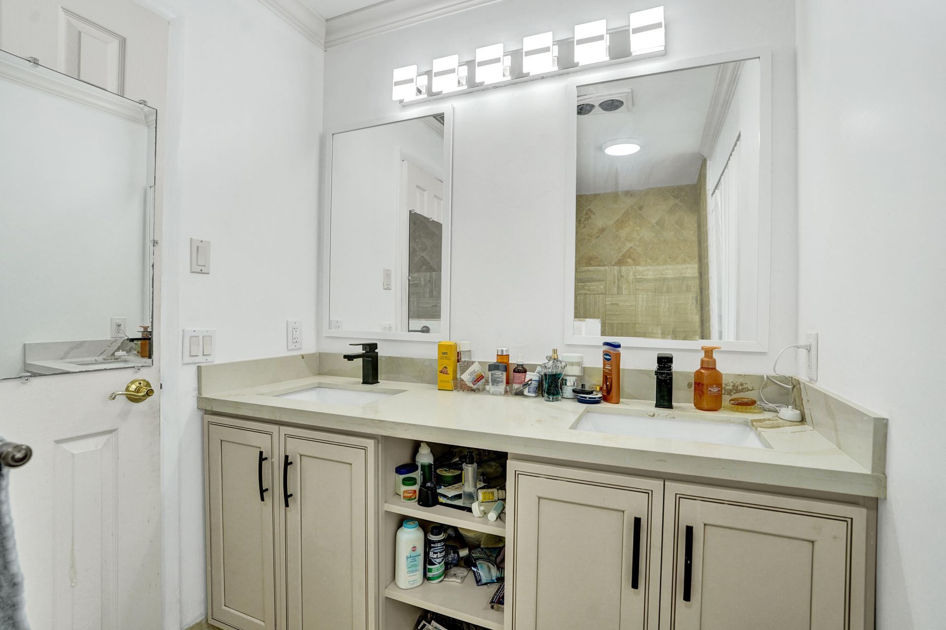 1852 NW 82nd Avenue, Coral Springs, FL 33071 Photo