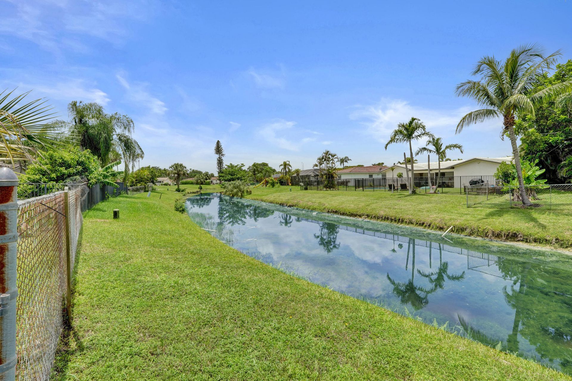 1852 NW 82nd Avenue, Coral Springs, FL 33071 Photo
