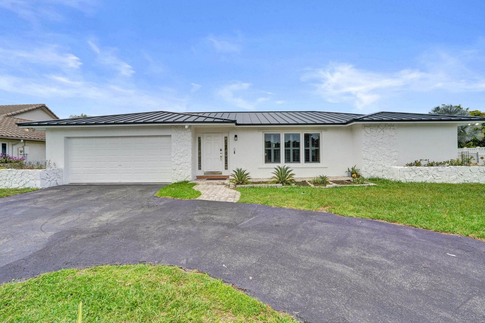 1852 NW 82nd Avenue, Coral Springs, FL 33071 Photo