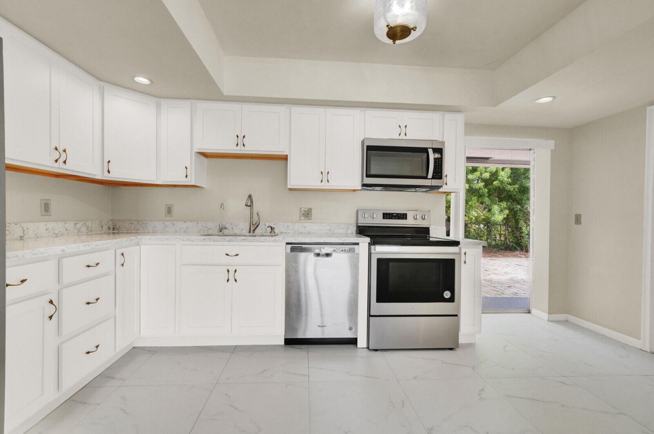 22229 SW 65th Terrace, Boca Raton, FL 33428 Photo
