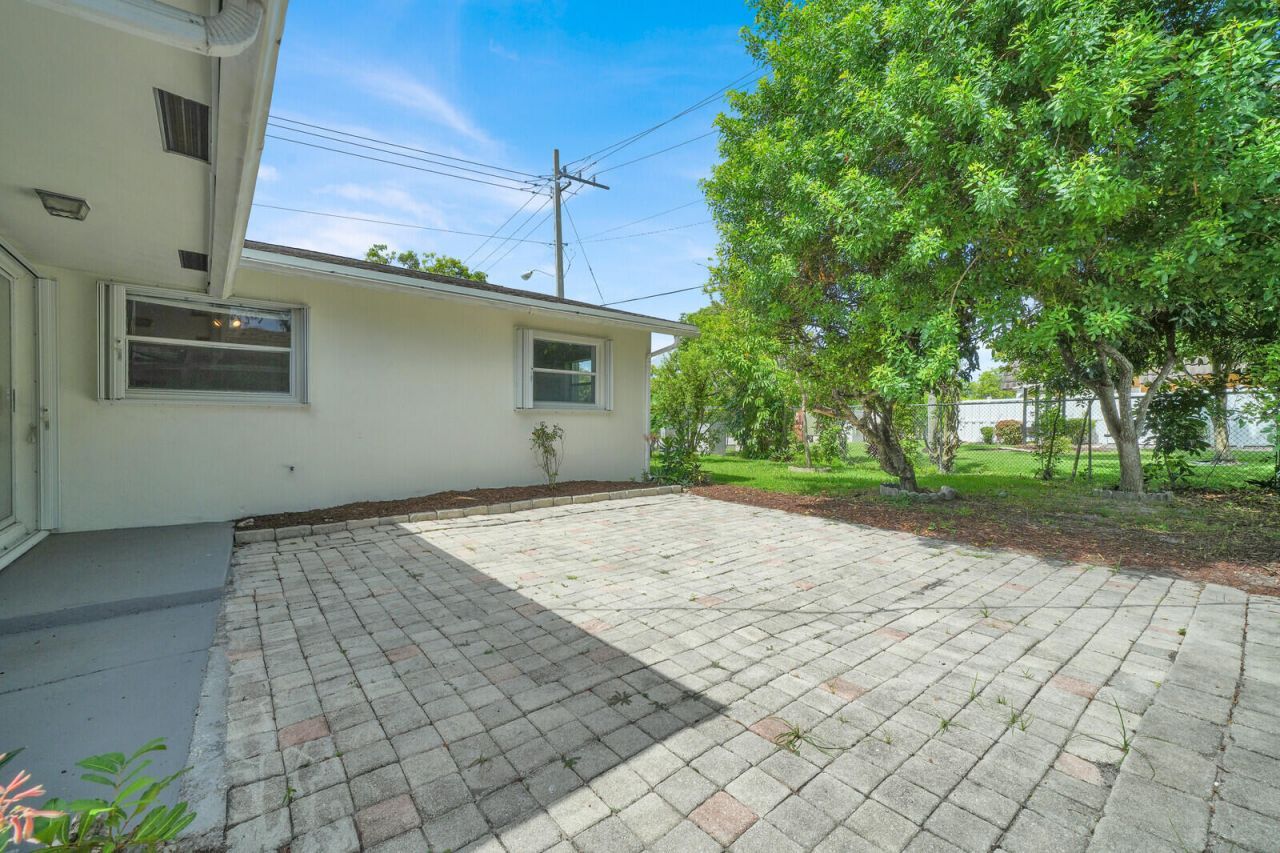 22229 SW 65th Terrace, Boca Raton, FL 33428 Photo