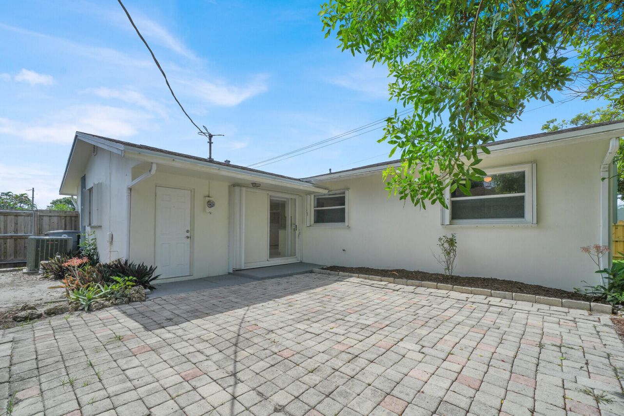 22229 SW 65th Terrace, Boca Raton, FL 33428 Photo