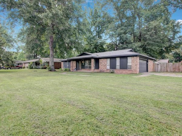 1038 Grayland Drive , Jacksonville, AR 72076