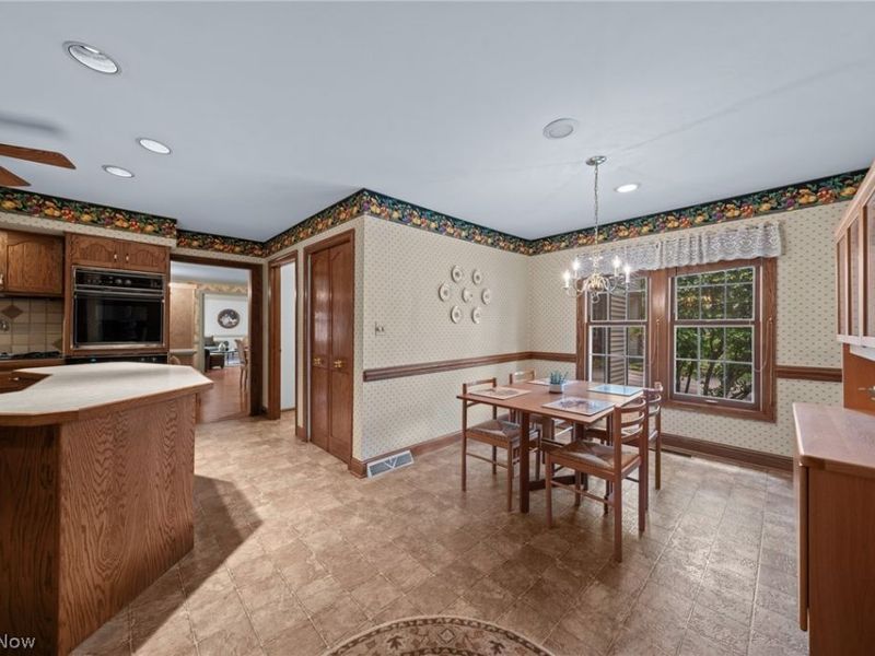 53 Hudson Common Drive, Hudson, OH 44236 Photo 21