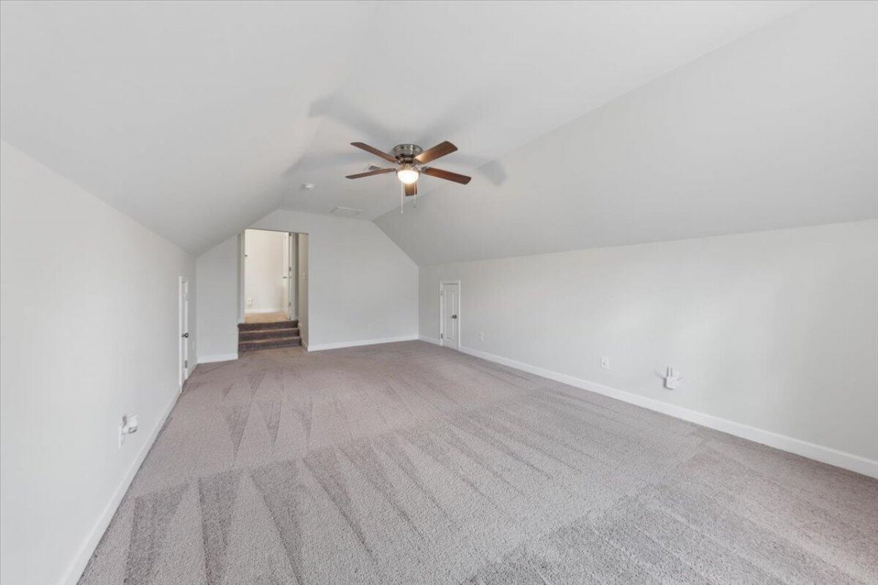 3135 Mulan Lane Photo 33