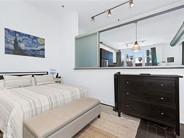 13320 Beach, Unit 203, Los Angeles, CA 90292