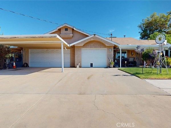 30660 Alicante, Homeland, CA 92548