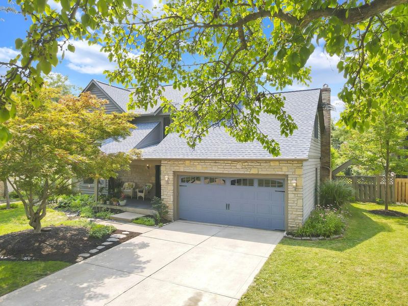 7582 Deercreek Drive, Columbus, OH 43085 Photo 1