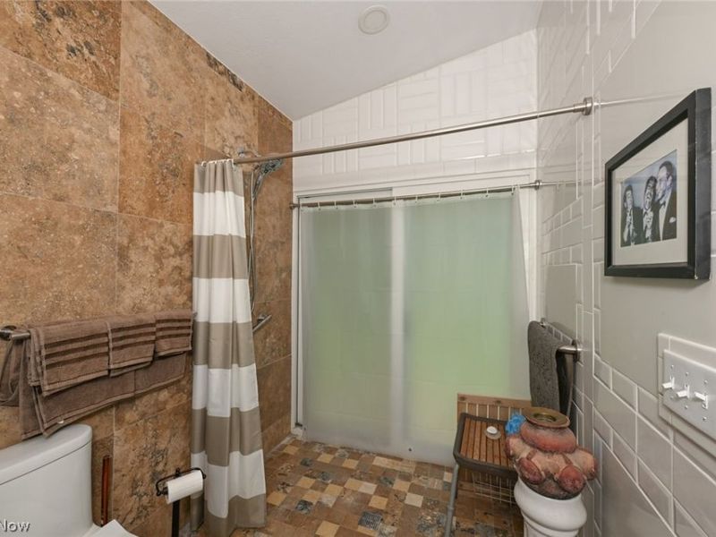 751 Earl Road NW, Massillon, OH 44647 Photo 50