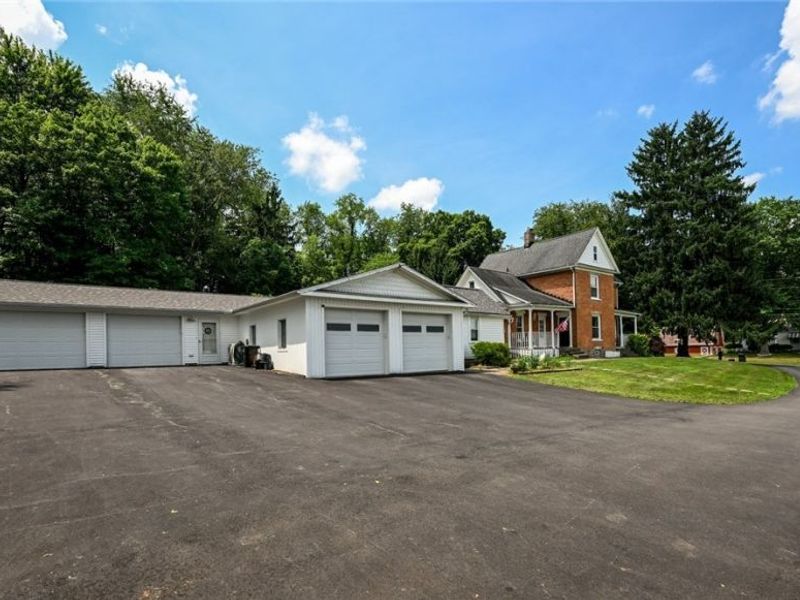 751 Earl Road NW, Massillon, OH 44647 Photo 6