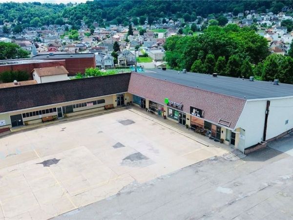 301-309,311 South 4th street, Martins Ferry, OH 43935