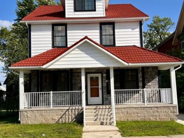 939 Webb Street, Detroit, MI 48202