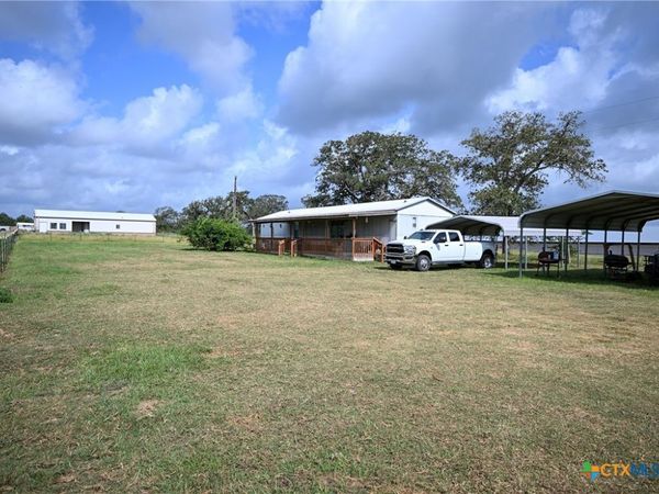 334 Johnson Farms Rd Road , Harwood, TX 78632