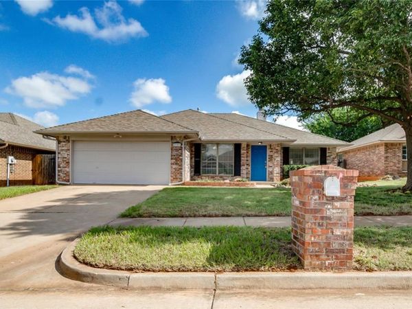 2101 Cedar Meadow Lane, Edmond, OK 73003