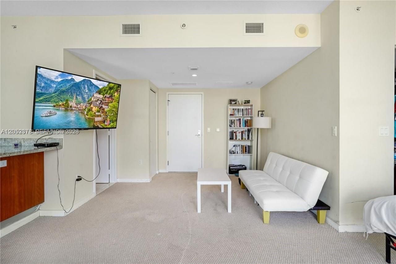 185 SW 7th St , Unit 3100, Miami, FL 33130 Photo