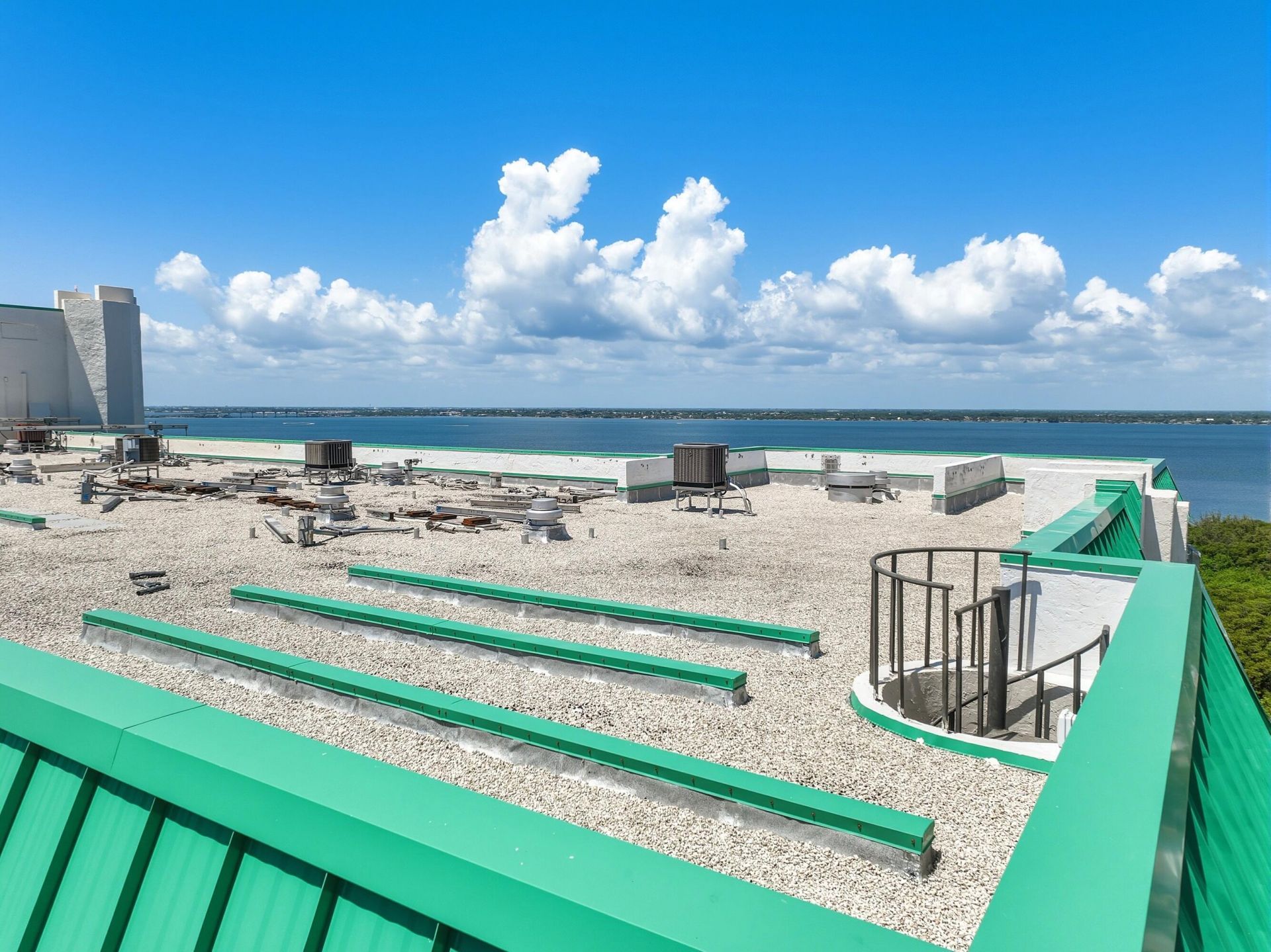 9900 S Ocean Drive, Unit 1601, Jensen Beach, FL 34957 Photo