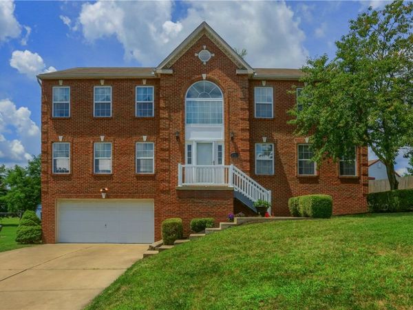 419 Commodore Drive , Mcdonald, PA 15057