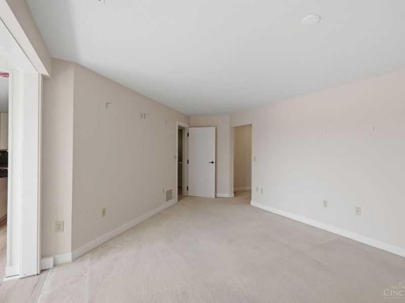 2412 Ingleside Avenue, Unit 5C, Cincinnati, OH 45202 Photo 28