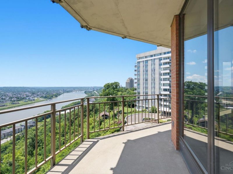 2412 Ingleside Avenue, Unit 5C, Cincinnati, OH 45202 Photo 43