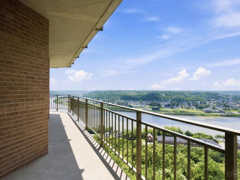 2412 Ingleside Avenue, Unit 5C, Cincinnati, OH 45202 Photo 46