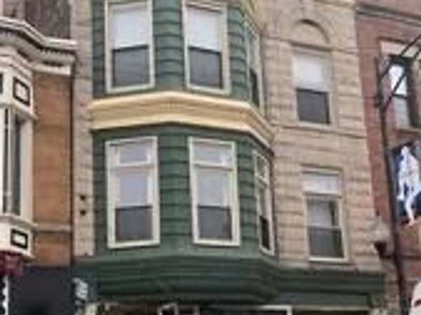 3309 N Clark Street , Unit 2, Chicago, IL 60657