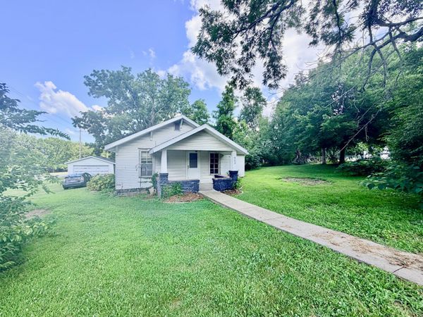502 Campbell Street , Greenfield, MO 65661