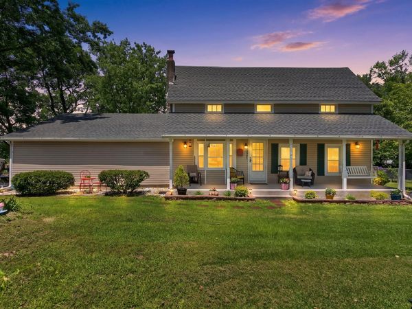 1987 W Union Chapel Road , Nixa, MO 65714