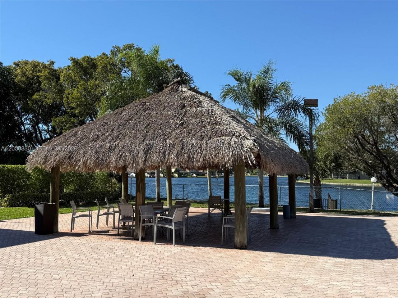 1000 Colony Point Cir , Unit 303, Pembroke Pines, FL 33026 Photo