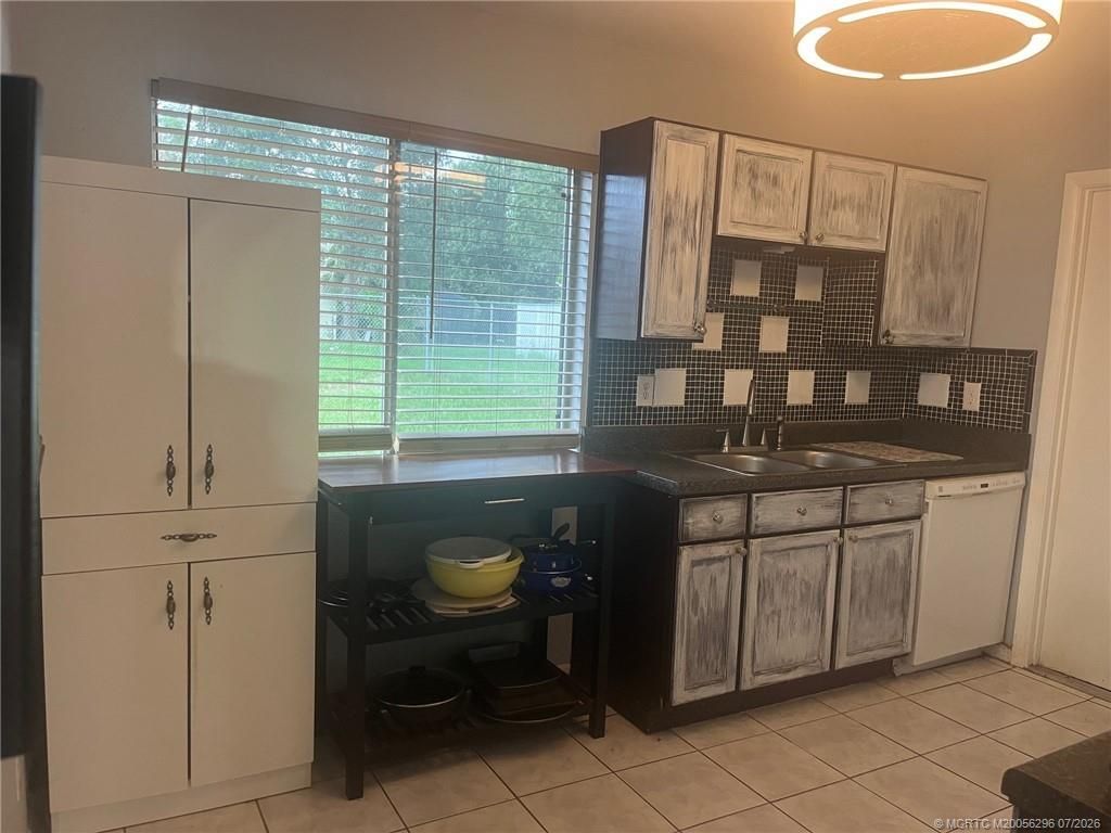 450 SW Belmont Circle , Port Saint Lucie, FL 34953 Photo