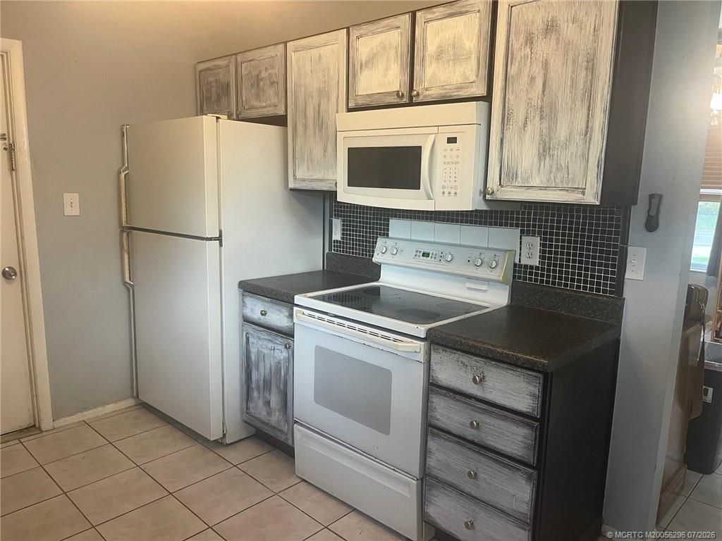 450 SW Belmont Circle , Port Saint Lucie, FL 34953 Photo