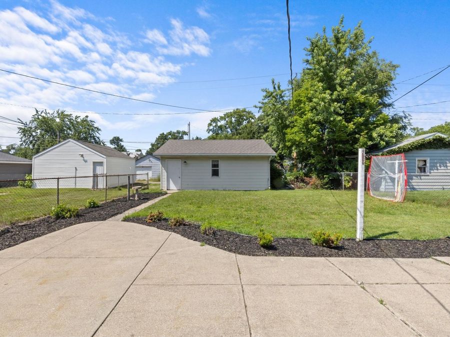 Property Image 6