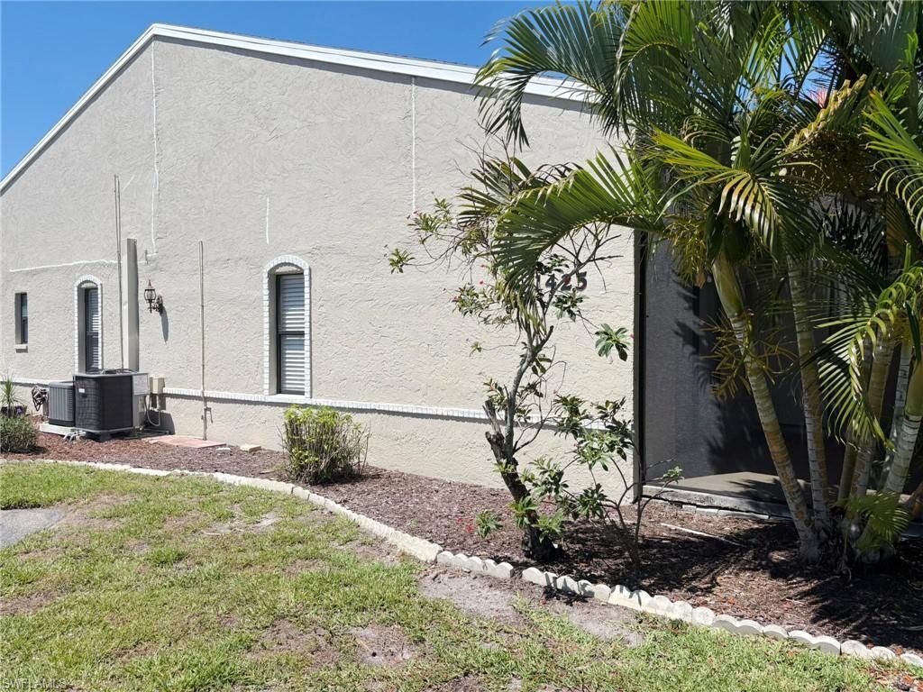 1425 SW 51st Ln , Unit 95, Cape Coral, FL 33914 Photo