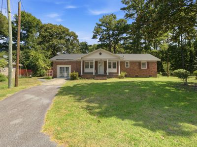 931 Dogwood Court, Hanahan, SC 29410