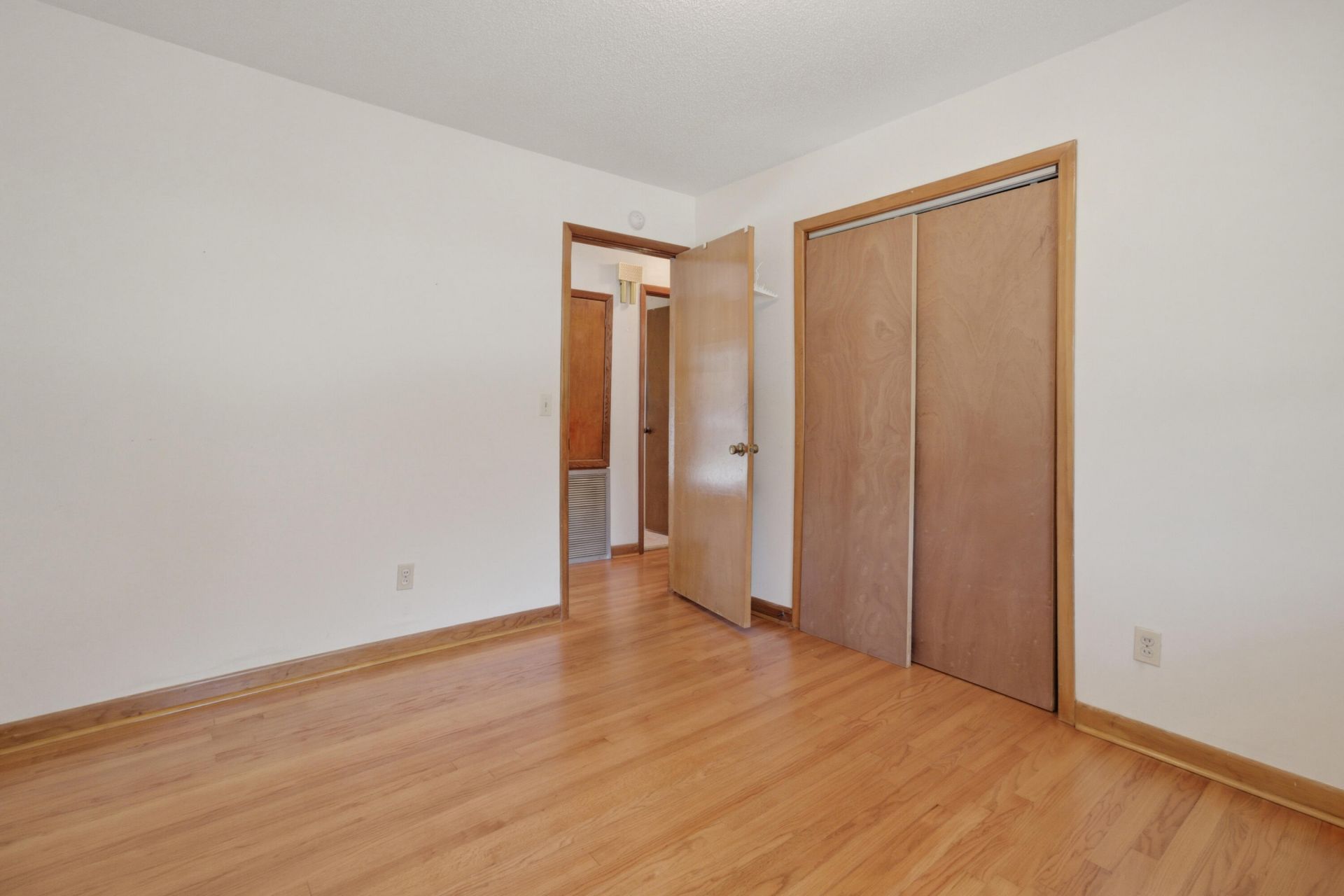 931 Dogwood Court Photo 17