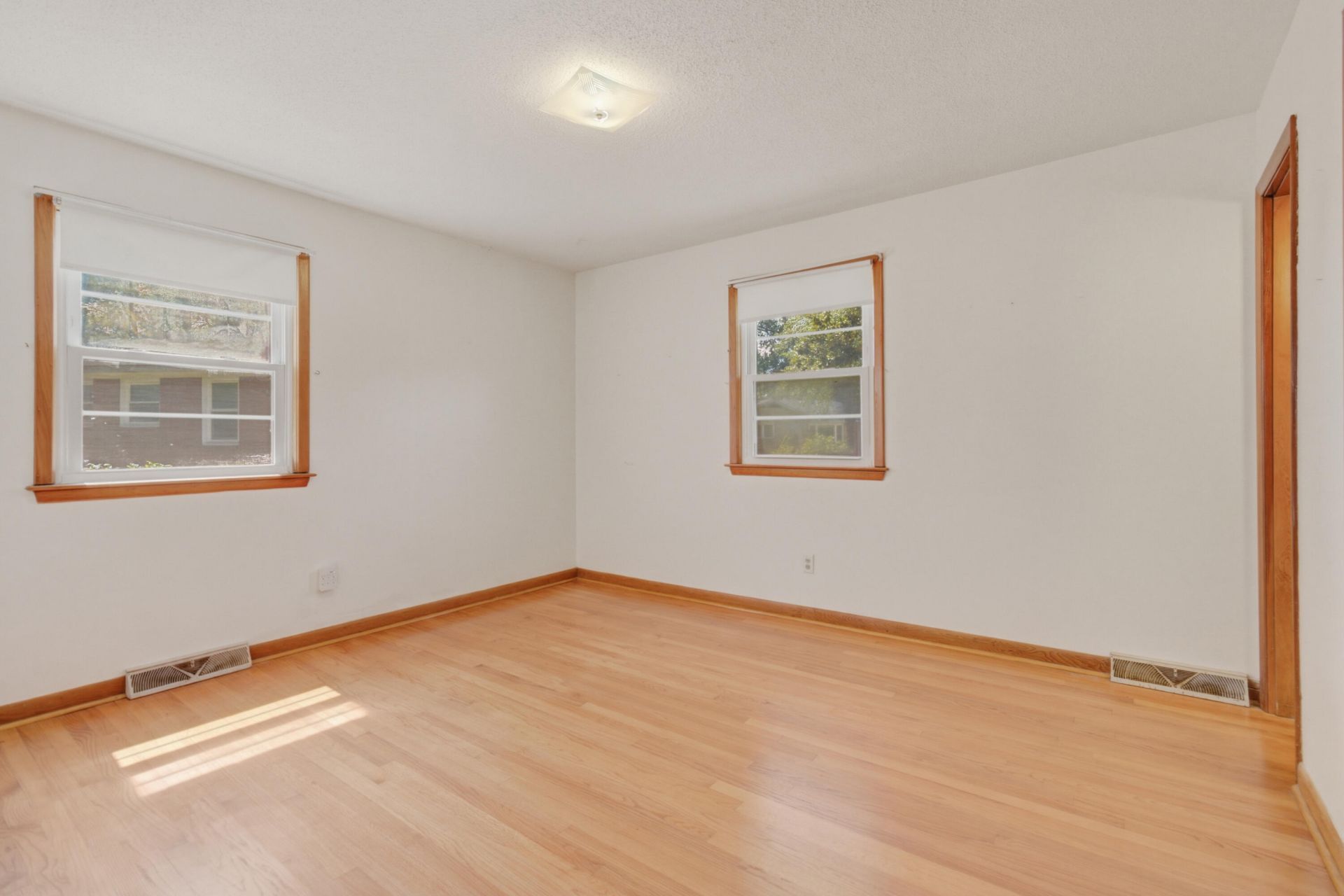 931 Dogwood Court Photo 18