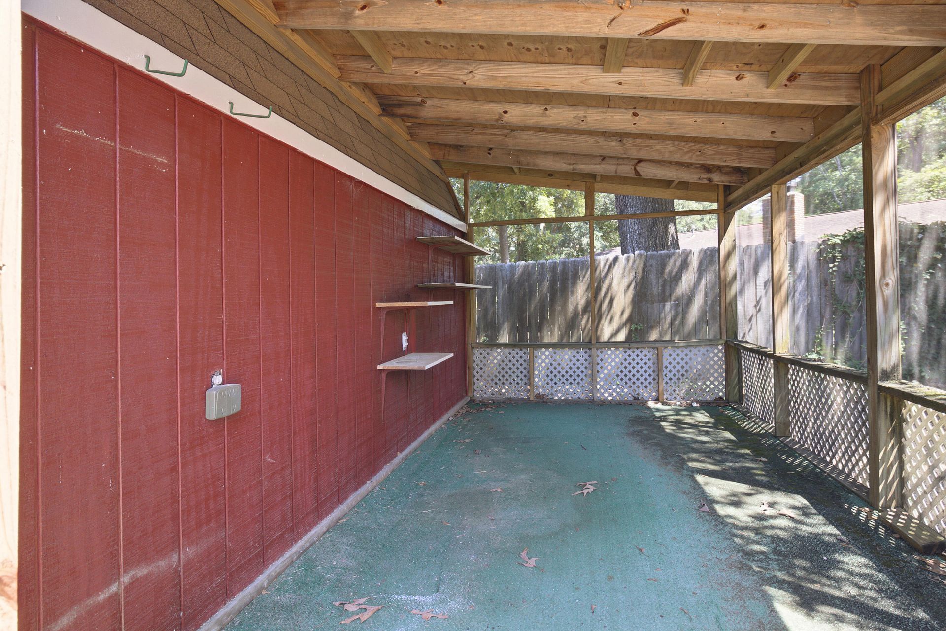 931 Dogwood Court Photo 33