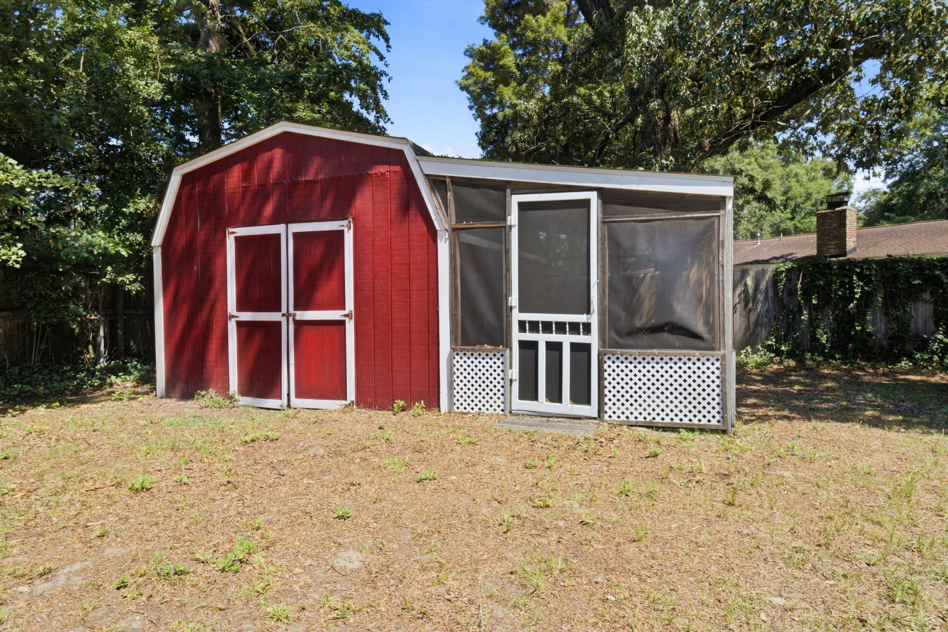 931 Dogwood Court Photo 35