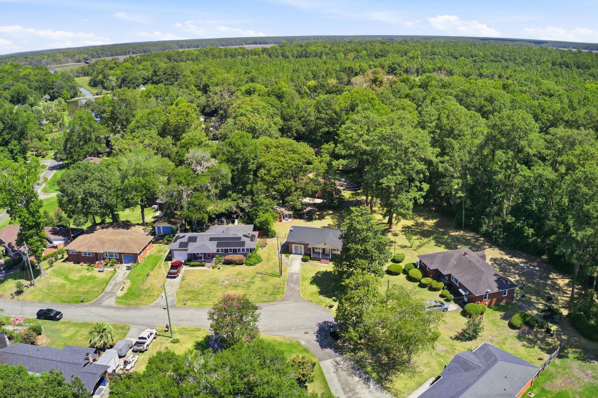 931 Dogwood Court Photo 43