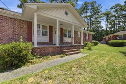 931 Dogwood Court photo 4
